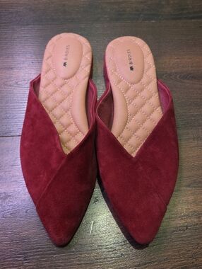 Birdies Burgundy Pointy Toe Mules Sz 9 New